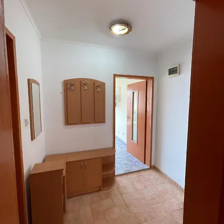 Comfortable In Apartamento Sveti Vlas